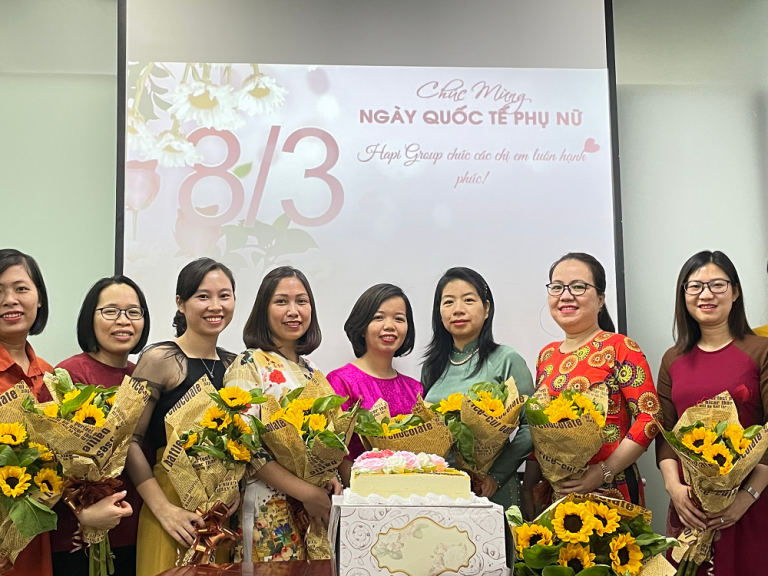 CHÀO MỪNG NGÀY QUỐC TẾ PHỤ NỮ 8/3 TẠI CÔNG TY CỔ PHẦN HÓA DẦU VÀ THIẾT BỊ CÔNG NGHIỆP HÀ NỘI